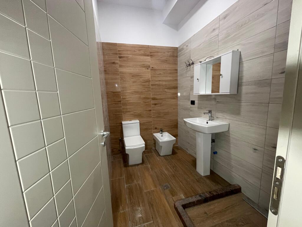Apartment 2+1 for rent in Astir