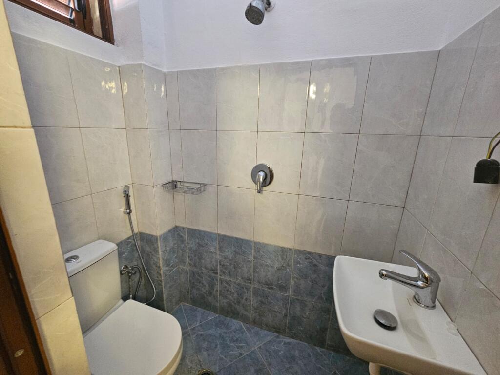 Apartament 2+1 per qera tek Siri Kodra!
