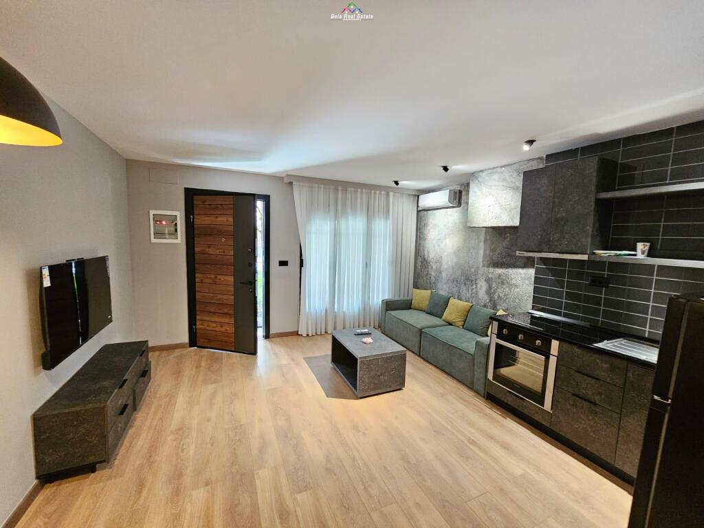 Apartament Me Qera 1+1 ne Myslym Shyri (ID B211379) Tirane