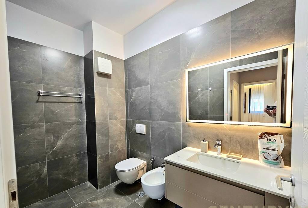 Appartamento 1+1 con Posto Auto al Lago Secco – 800 € / Mese
