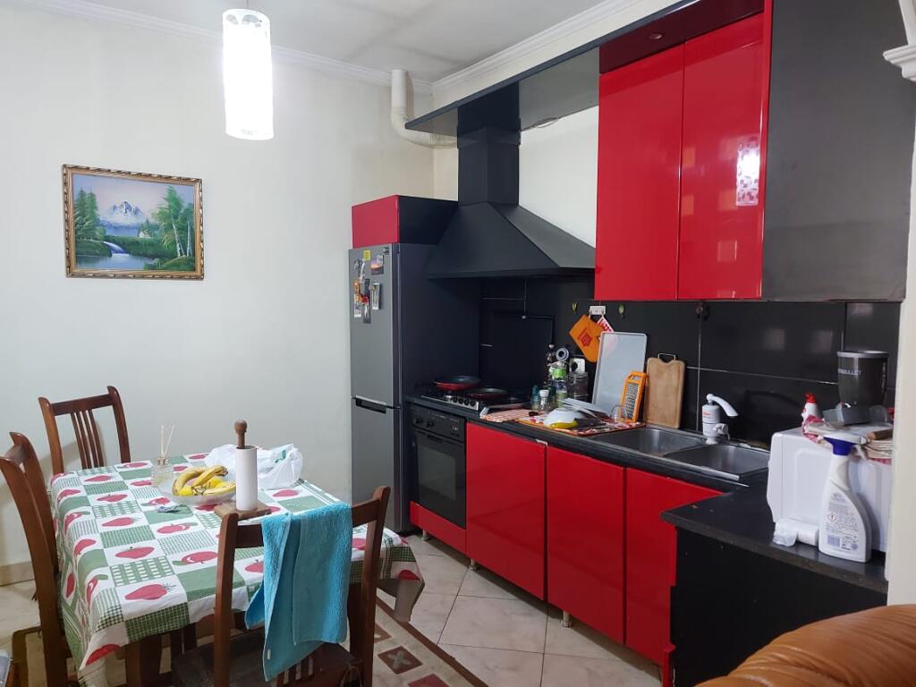 Appartamento 3+1 in affitto Vicino a Delijorgji