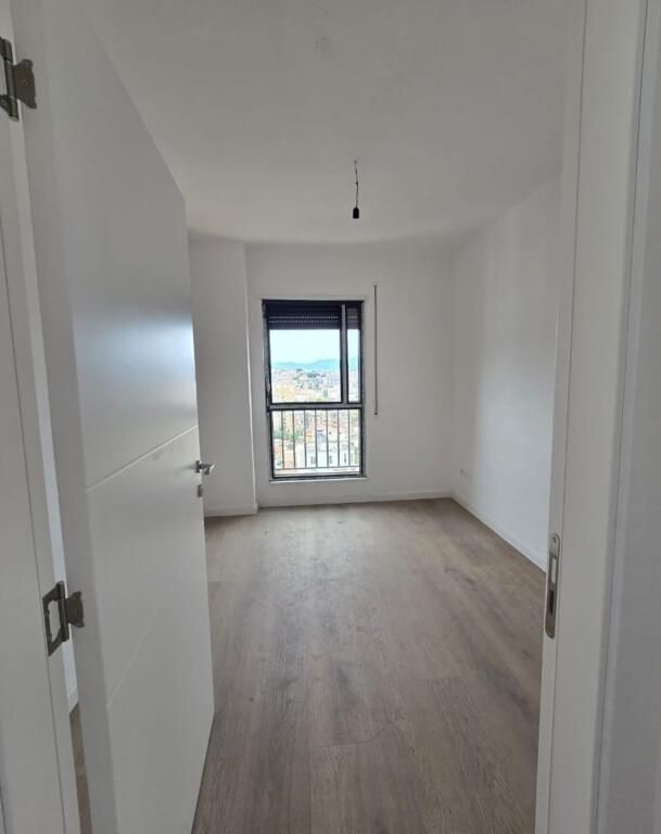 Apartment for sale! Red School 3+1+2 in a new building