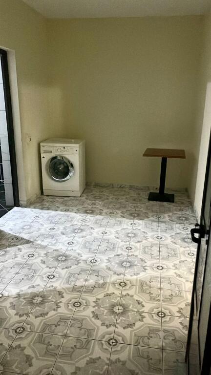 Jepet Me Qera Apartament 1+1