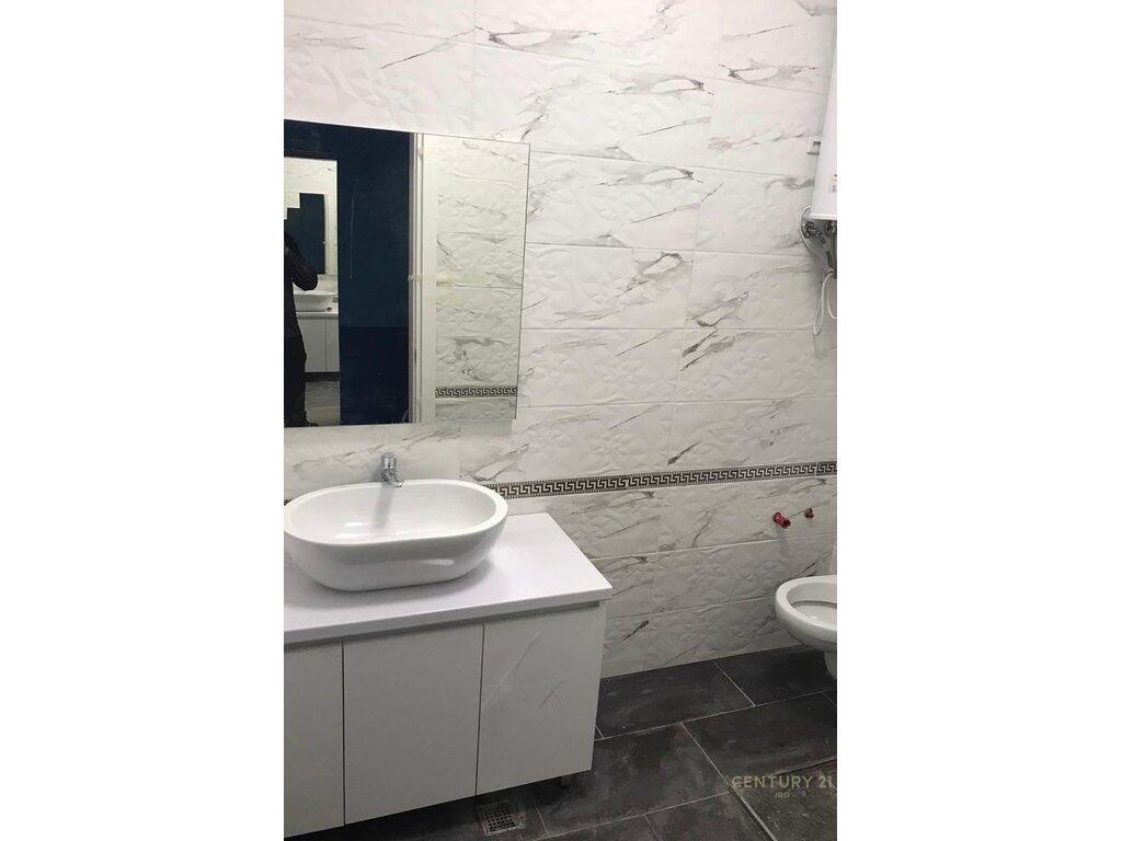 2+1 APARTMENT FOR RENT UNTIL DECEMBER 21!