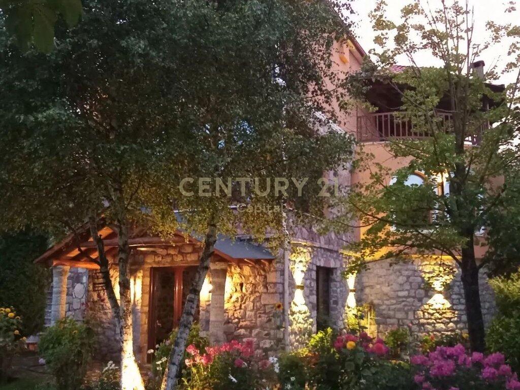 1.300 € /mese-Hotel in affitto a Voskopojë, Korçë