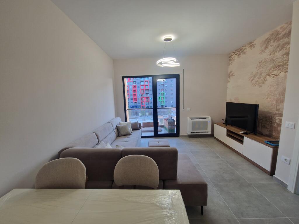Apartament 2+1 me qira Oasisi Astir