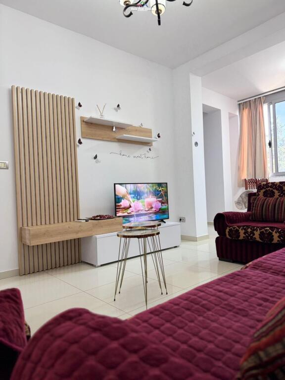 Apartament me Qera 2+1 tek Rruga e Elbasanit (ID B221347) Tirane