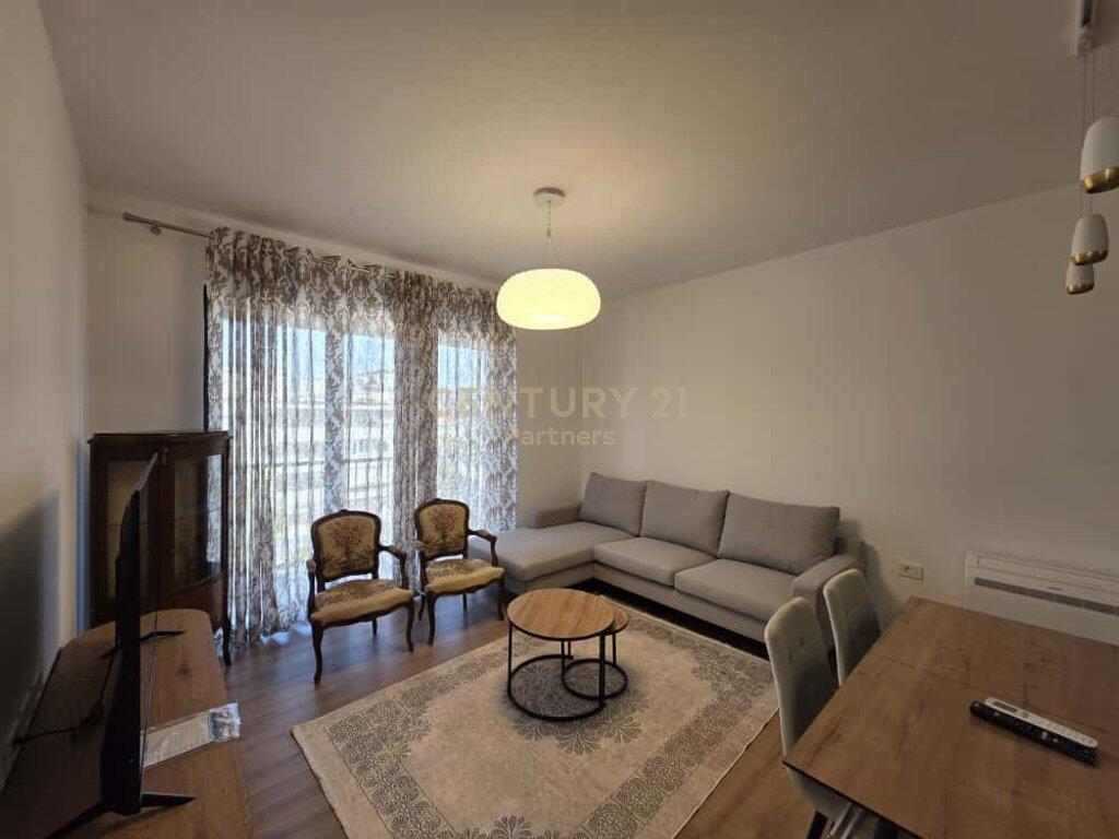 APPARTAMENTO MODERNO IN AFFITTO – 2+1+2 BAGNI + 3 BALCONI, Don Bosko