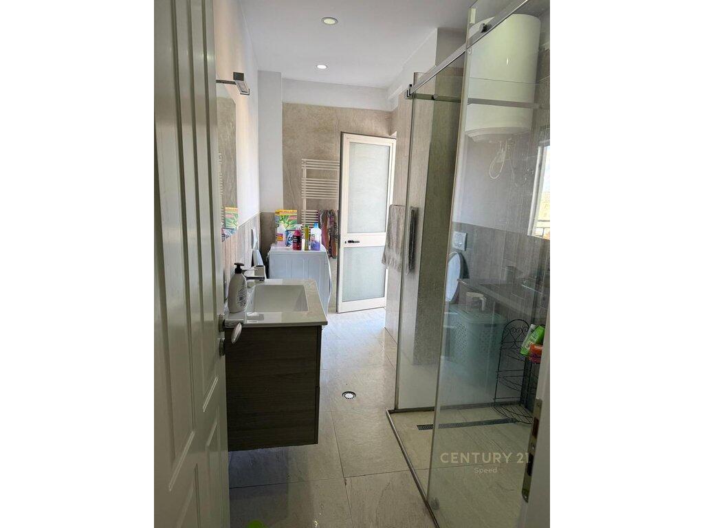 Apartament 2+1 me qira tek Selvia!