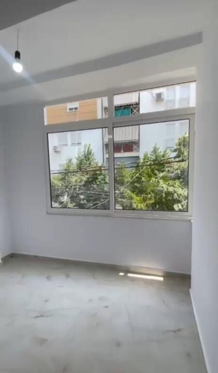 Appartamento 2+1 in vendita in via "Babe Rexha" nella zona dell'ex parco