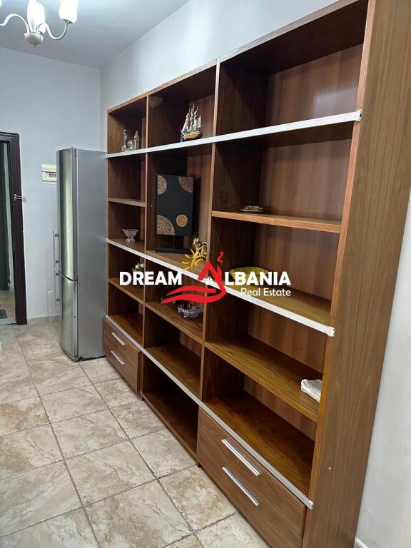 Apartament 3+1 me qera tek rruga Mine Peza ne Tirane (ID 4231381 )