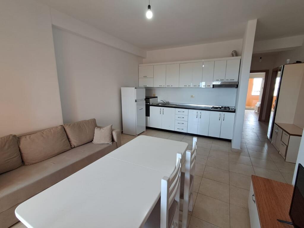 SHITET APARTAMENT 2+1+2 tualete+2 ballkone 📍 Kompleksi Rotondo – Plazh Plepa, Durrës