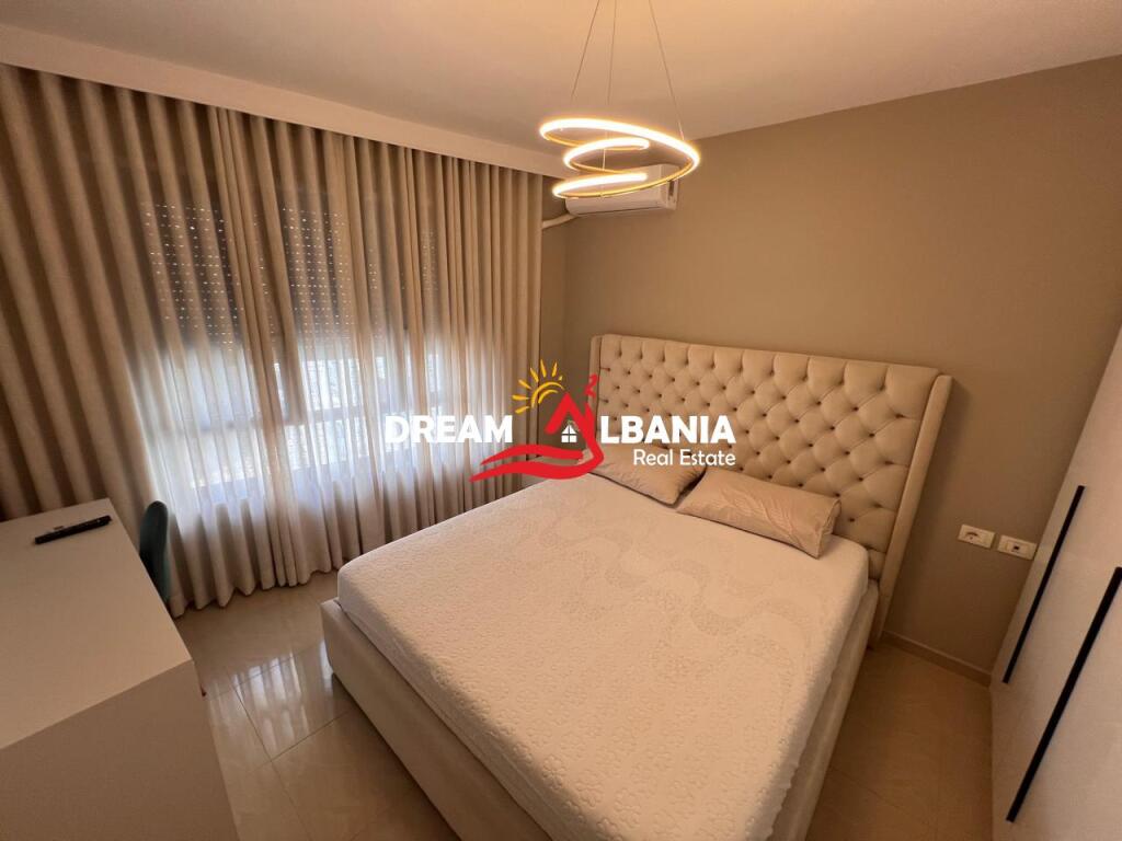 Apartment 2+1 for rent at 21 Dhjetori near Mondial in Tirana(ID 42215374)