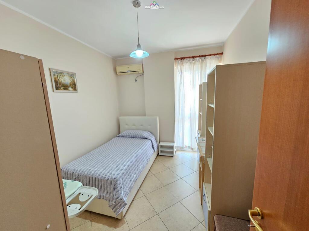 Apartament Me Qera 3+1 tek Rruga e Kavajes (ID B230170) Tirane​