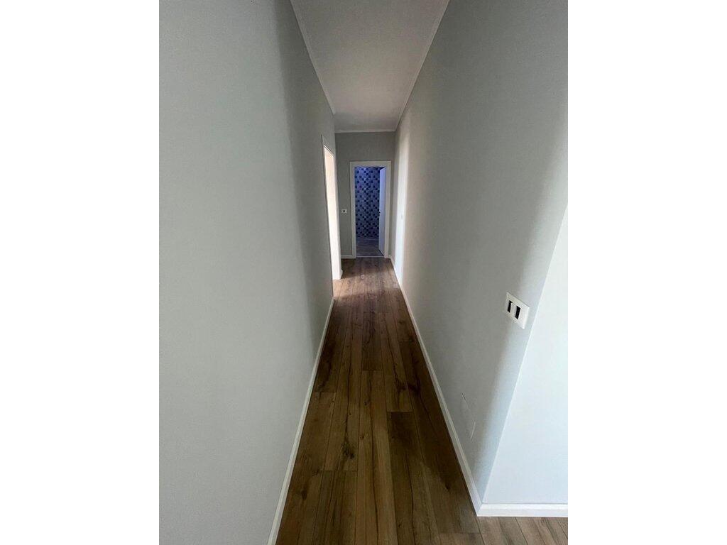 FRESK, SHITET APARTAMENT 3+1+2, ÇMIM 1000€/m²! - 124,000 €