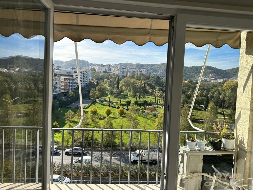 Jepet me Qira Apartament 2+1 – Kompleksi Dinamo, Komuna e Parisit