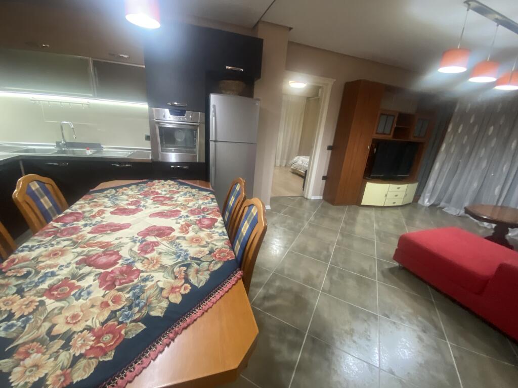 2+1,i mobiluar,mbikalimi i komunes,cmimi 650 euro