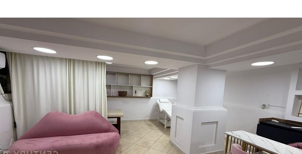 Jepet me qira Ambient Biznesi ne Ish Bllok
