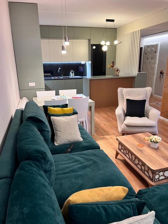 Luxury Apartment 2+1+parking for rent at 21 Dhjetori, near Kompleksi Kontakt (1000 euro)