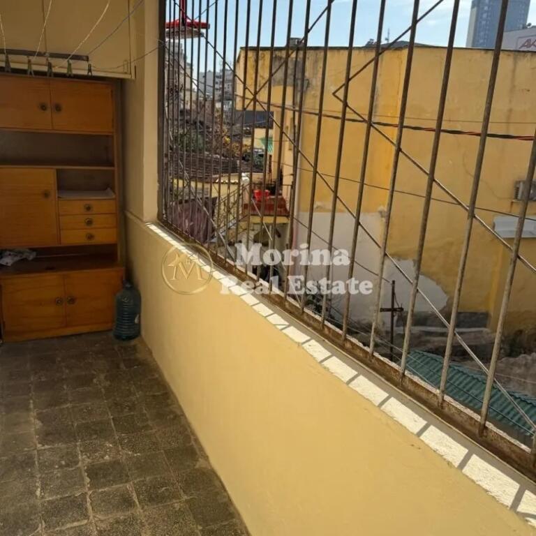 Qera,Apartament 1+1, te Siri Kodra, 380 Euro/Muaj