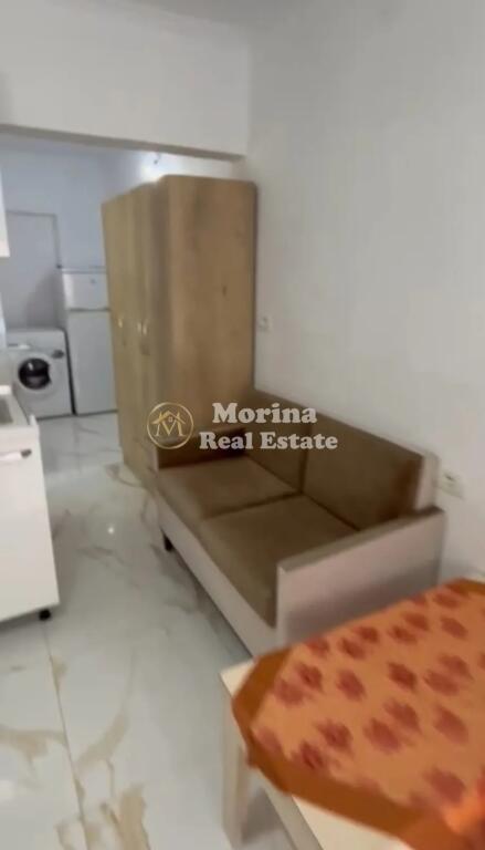 Qera Garsionere, Laprak,  250 Euro/muaj