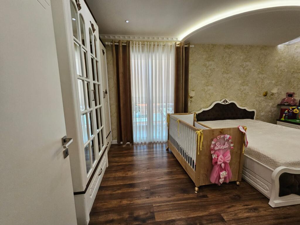 📢 Jepet me Qira Apartament Premium 2+1+2 tek Kompleksi Simakom, Unaza e Re