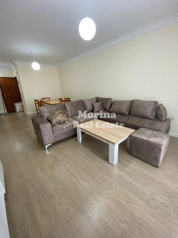 Affitto, Appartamento 2+1, Via Dritan Hoxha, 550 euro/mese