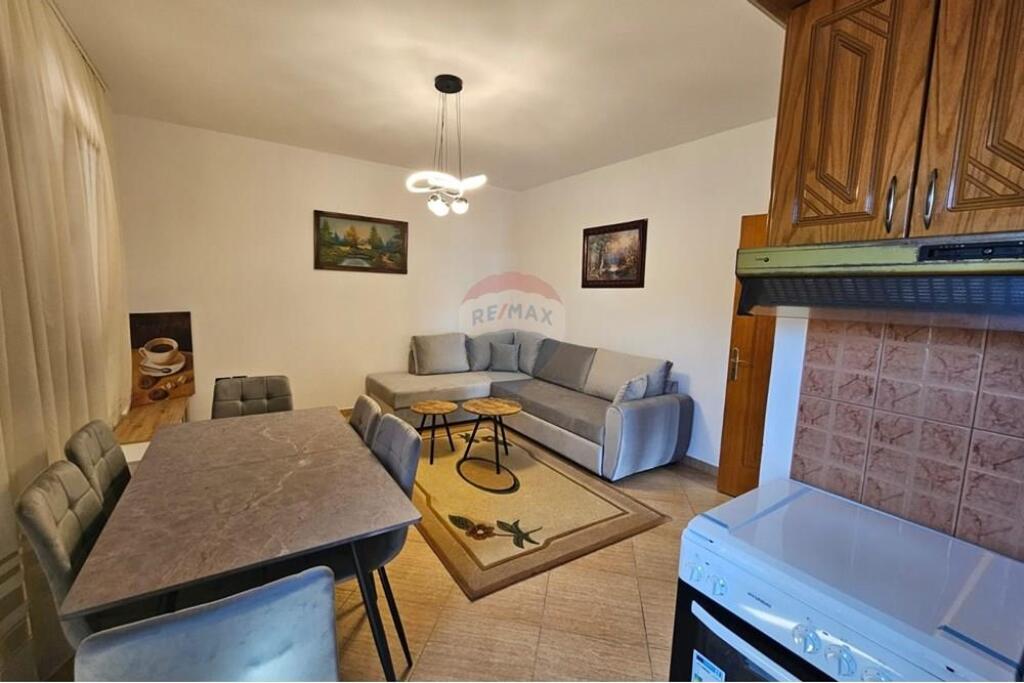 Apartament 2+1 per qira tek Siri Kodra!
