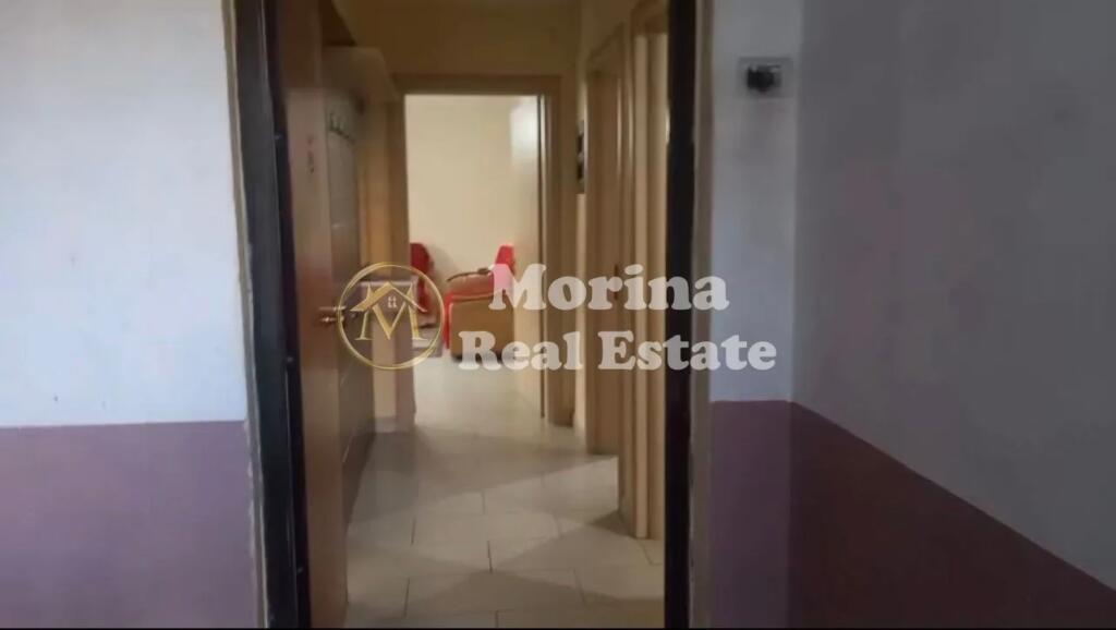 Affitto  appartamento 2+1+Annesso  , 21 Dicembre , 550 euro/mese.