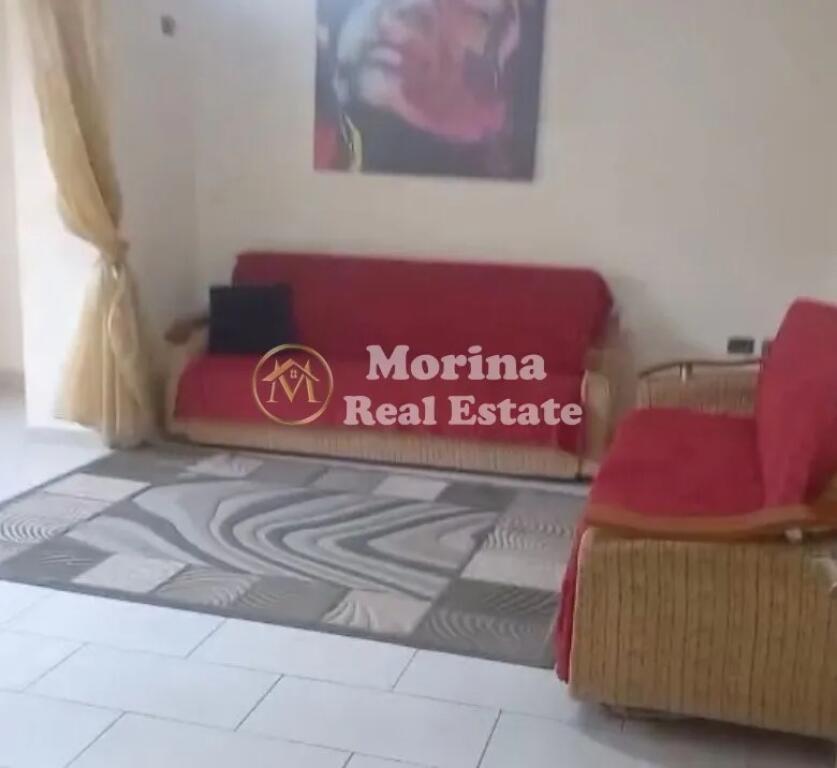 Affitto  appartamento 2+1+Annesso  , 21 Dicembre , 550 euro/mese.