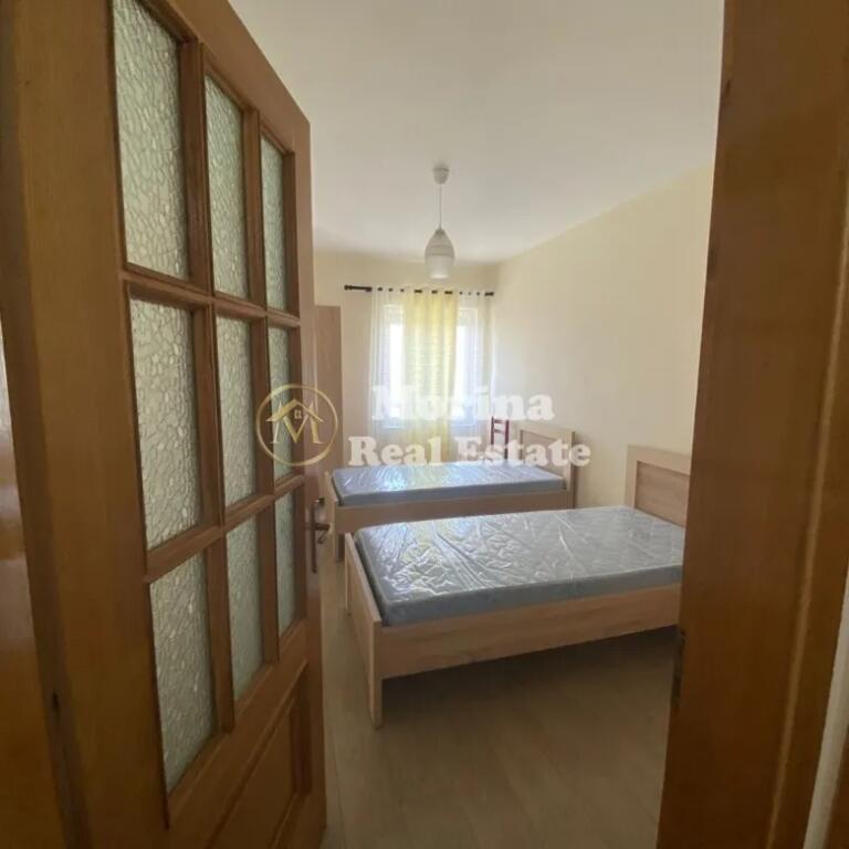 Affitto, Appartamento 2+1, Via Dritan Hoxha, 550 euro/mese
