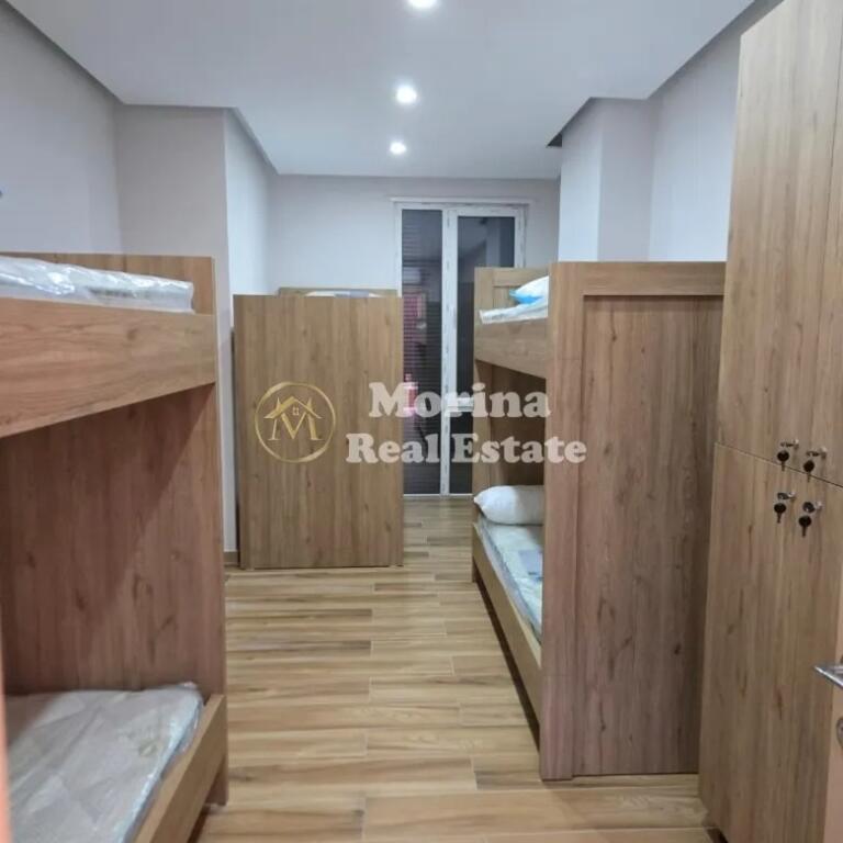 Affitto Appartamento 5+1+2+ Annesso+ Blk ,Via Dibres,1500 euro/mese.
