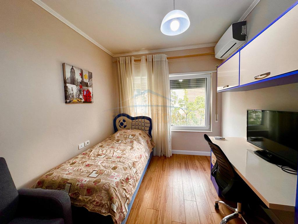 Qera, Duplex, Kodra e Diellit 2 , Tirane