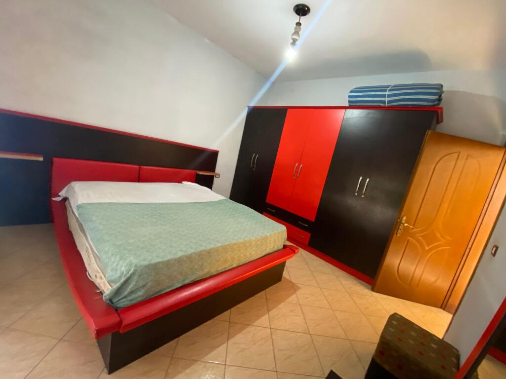 Shitet Apartament 1+1 – Rruga Albanopoli, Don Bosko
