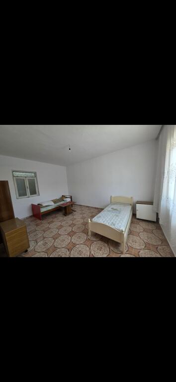 5 Maji Appartamento 1+1 In Affitto