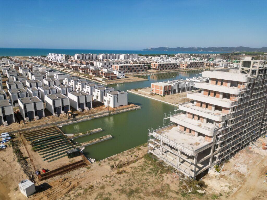 VILE TE TURQUOISE MARINA - GJIRI I LALEZIT! 310,000 €