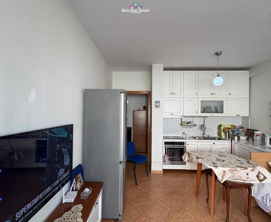 Appartamento in Affitto 1+1 Vicino a Komuna e Parisit (ID B2101259) Tirana