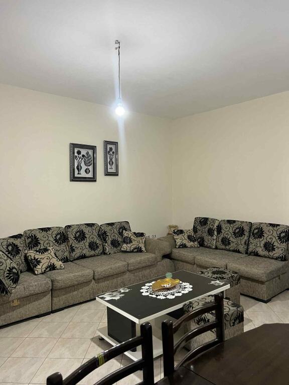 AFFITTASI 2+1+1 ASTIR 40.000 LEKE
