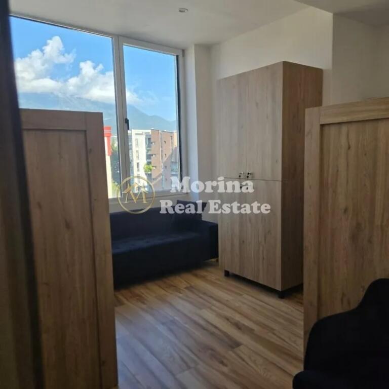 Affitto Appartamento 5+1+2+ Annesso+ Blk ,Via Dibres,1500 euro/mese.