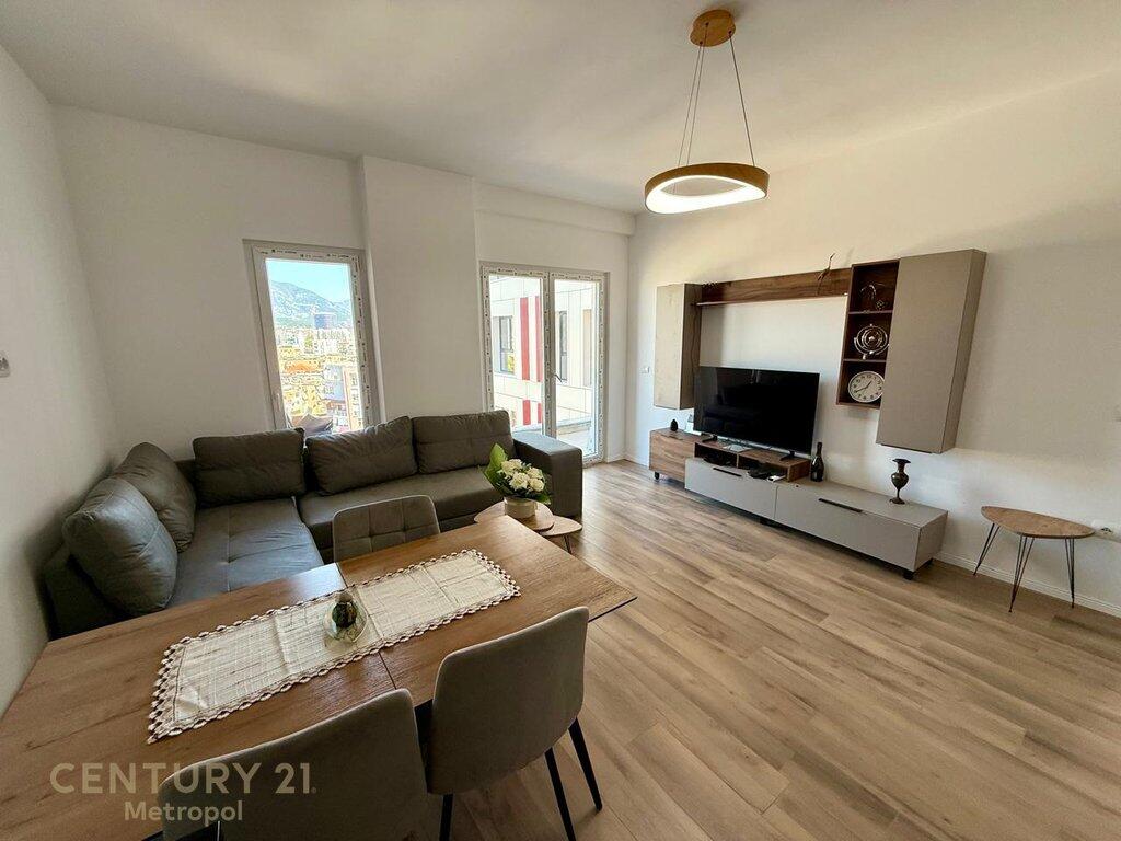 JEPET ME QIRA APARTAMENT 1+1+POST PARKIMI, ZOGU I ZI!