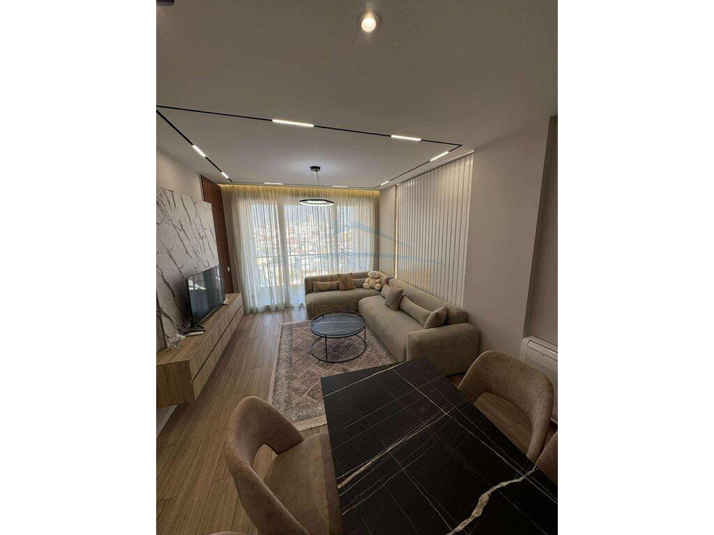 Qera, Apartament 2+1+2, Fiori di Bosco, Don Bosko