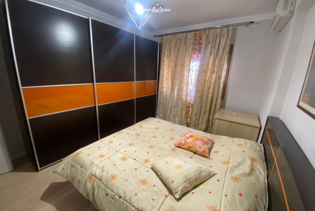Appartamento in affitto 3+1+2 nel Centro (ID B230171) Tirana