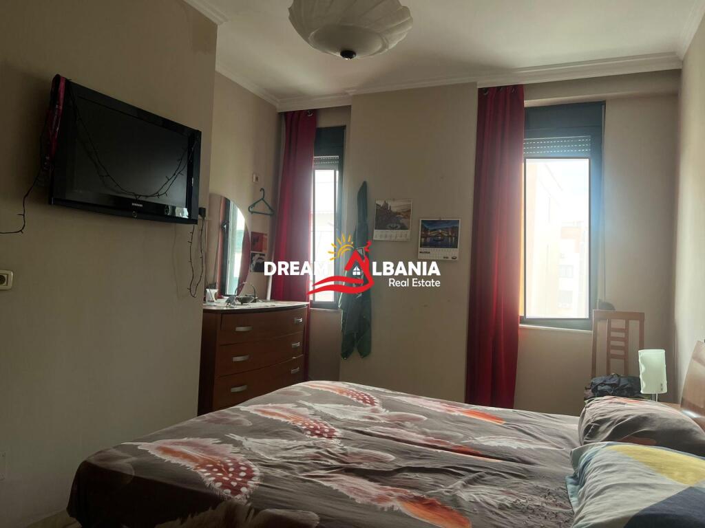 Appartamento 1+1 +Balcone in affitto vicino a “Tirana Garden Building”, nella zona di 21 Dhjetorit – Tirana (ID 42111463)