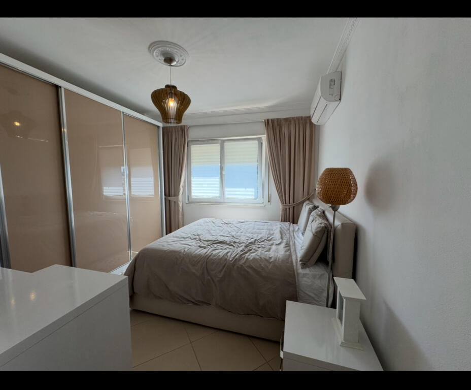 Japim me qira 2+1 pranë ish Doganës