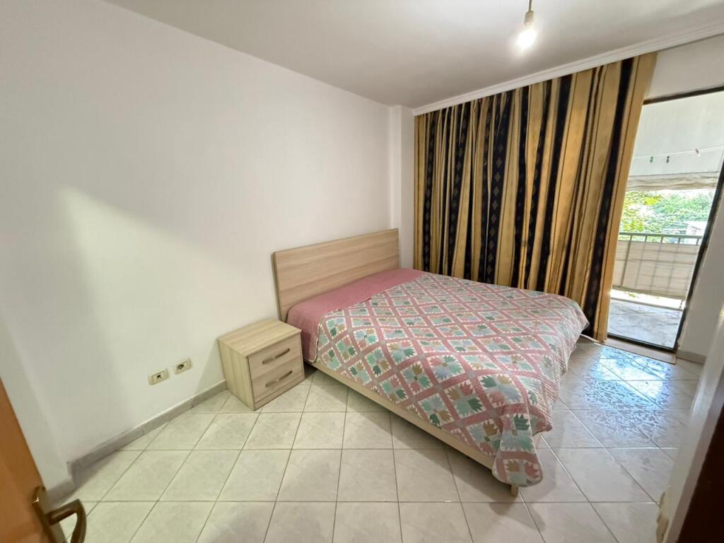 🏡 In Affitto – Appartamento 2+1 📍 Vicino a 5 Maji, Tirana  💶 Affitto: 500 mila lek/mese