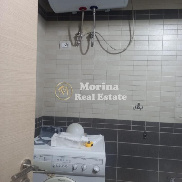Qera, Apartament 2+1, tek 21-Dhjetori , — 650 euro/muaj.