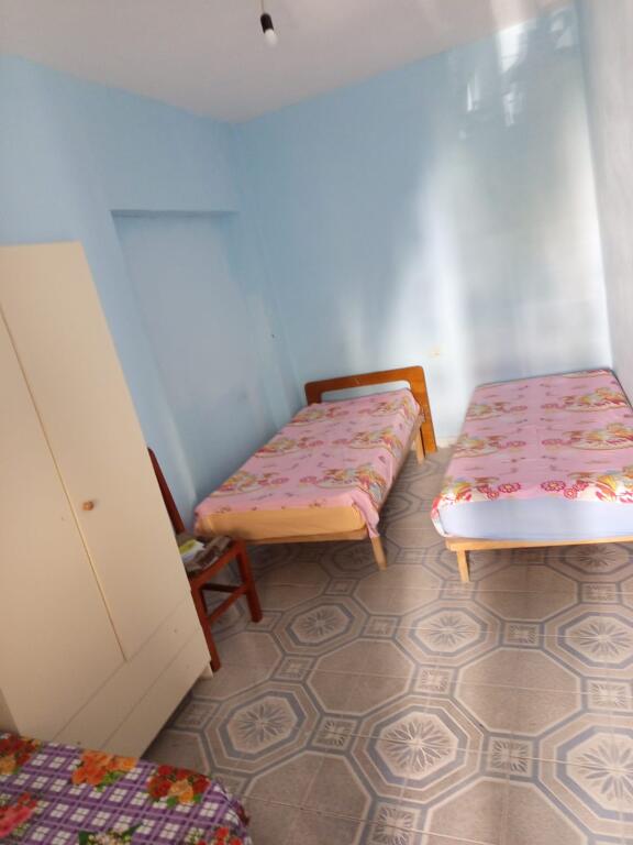 APPARTAMENTO 2+1. 300 EURO.VIA 5 MAGGIO, DIETRO CONCORD CENTER