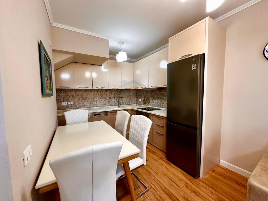 Qera, Duplex, Kodra e Diellit 2 , Tirane