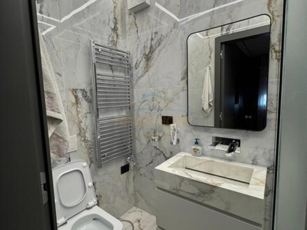 Shitet, Apartament 2+1+2 + Post Parkimi+ Depo, Kodra e Diellit, Tiranë