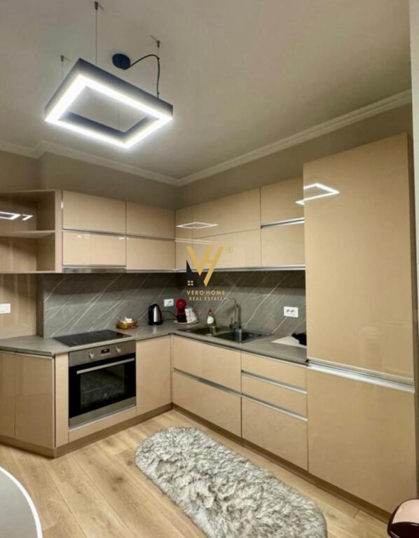 APPARTAMENTO 1+1 IN AFFITTO A BLLOKU 850 EURO